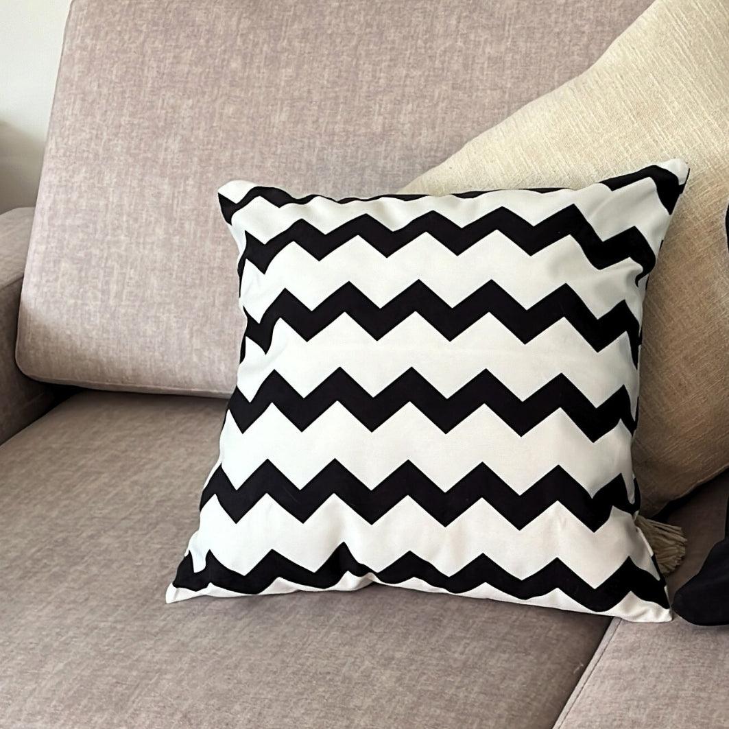 Cojín Zigzag Black White - Tex Lovers Hub
